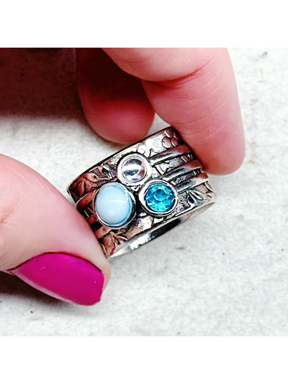 7349gc. Blue Silvertone Ring Southwest 9
